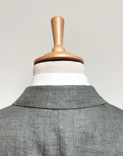 Lade das Bild in den Galerie-Viewer, Suitsupply blazer gris en pur lin Solbiati modèle Havana Patch L
