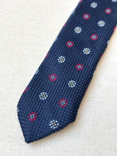 Charger l'image dans la galerie, Duo de cravates vintage Breuer / Edsor Kronen en soie