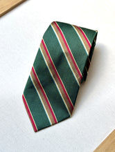 Charger l'image dans la galerie, Brooks Brothers X Davide Cenci cravate club vintage en soie