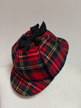 Charger l'image dans la galerie, Scott & Co Hatters casquette vintage à carreaux Deerstalker en laine taille 57