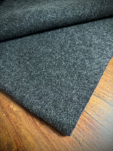 Charger l'image dans la galerie, Atelier F&B Genève écharpe double face en laine vierge Made in Germany