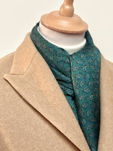 Lade das Bild in den Galerie-Viewer, Pierre Cardin écharpe paisley double face en laine et soie Made in Italy