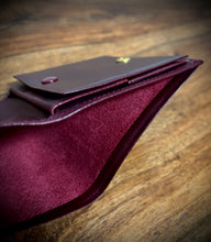 Charger l'image dans la galerie, Madelios Paris portefeuille vintage en cuir bordeaux