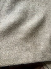 Charger l'image dans la galerie, Mavest Paris manteau beige croisé à chevrons en laine Made in France