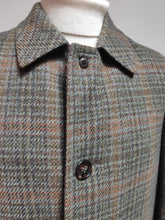 Charger l'image dans la galerie, Manteau vintage en drap de laine à carreaux 48/M