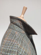 Charger l'image dans la galerie, Manteau vintage en drap de laine à carreaux 48/M