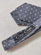 Charger l'image dans la galerie, Duo de noeuds papillon en soie vintage