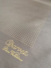 Charger l'image dans la galerie, Charvet place Vendôme pochette en soie marron à pois