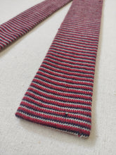 Charger l'image dans la galerie, Trio de cravates vintage en laine
