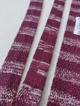 Afbeelding in Gallery-weergave laden, Cerruti Paris cravate tricot bordeaux en pur coton Made in Italy