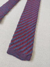 Afbeelding in Gallery-weergave laden, Cravate tricot rayée en pur coton Made in Italy