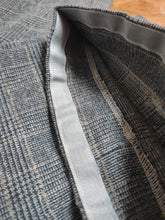 Charger l'image dans la galerie, Walbusch pantalon gris à carreaux Prince de Galles en laine mélangée XL