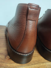 Charger l'image dans la galerie, Bowen bottines marrons en cuir texturé Made in England 6,5 UK / 40 FR