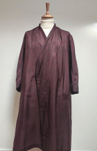 Afbeelding in Gallery-weergave laden, Lario Suprema robe de chambre à col châle à motif géométrique M