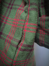 Lade das Bild in den Galerie-Viewer, Neri Torino robe de chambre à carreaux vintage en pure laine 52