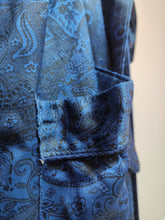 Charger l'image dans la galerie, Robe de chambre vintage à col châle en satin de coton Made in France