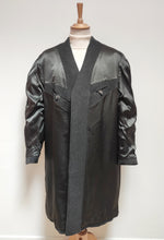 Charger l'image dans la galerie, Manteau vintage raglan en pure laine à carreaux 54