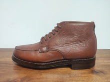 Charger l'image dans la galerie, Bowen bottines marrons en cuir texturé Made in England 6,5 UK / 40 FR