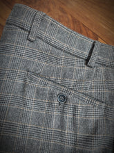 Charger l'image dans la galerie, Walbusch pantalon gris à carreaux Prince de Galles en laine mélangée XL