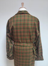 Charger l&#39;image dans la galerie, Neri Torino robe de chambre à carreaux vintage en pure laine 52
