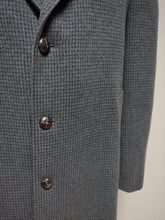 Charger l'image dans la galerie, Manteau vintage raglan en pure laine à carreaux 54