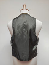 Charger l'image dans la galerie, Gilet de costume vintage en laine à carreaux fenêtre M
