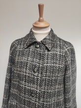 Charger l'image dans la galerie, Aquascutum X Old England Parma manteau femme en pure laine vierge