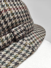 Charger l'image dans la galerie, Chapeau ghillie pied de poule 100% laine vierge 55