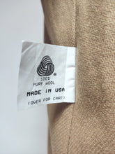 Charger l'image dans la galerie, Brooks Brothers trench-coat femme vintage beige Made in USA