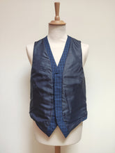 Charger l'image dans la galerie, Ted Lapidus X SNCF gilet à carreaux vintage en laine mélangée L