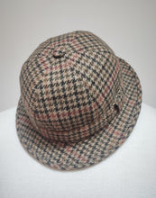 Charger l&#39;image dans la galerie, Scott &amp; Co Hatters X Old England chapeau ghillie pied de poule 100% laine 57
