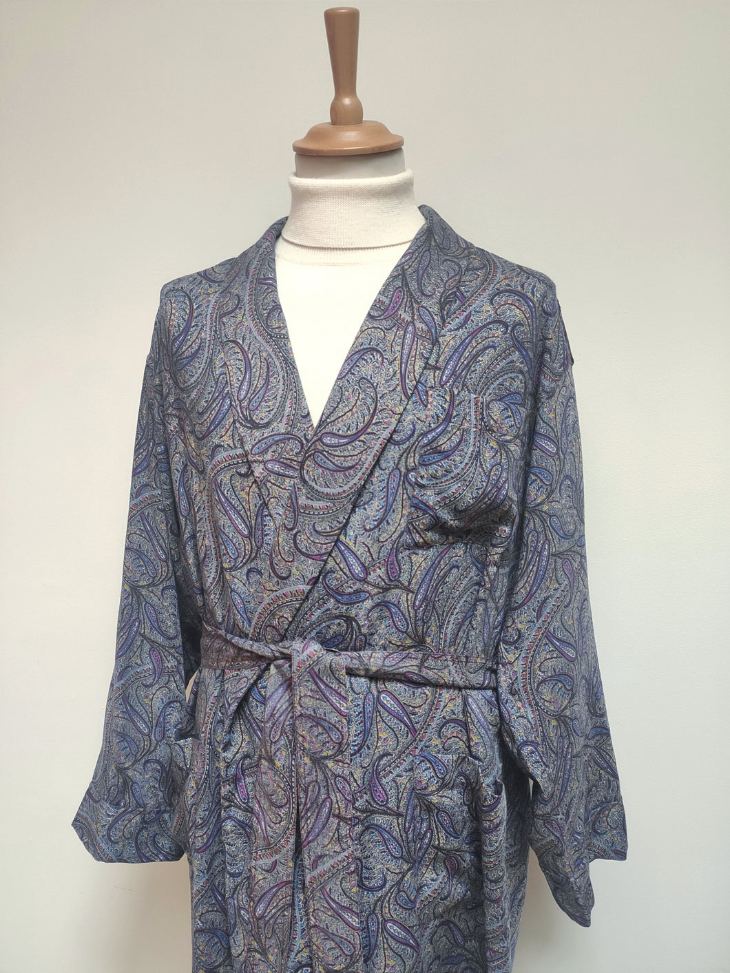 Pierre Cardin robe de chambre vintage paisley à col châle en laine