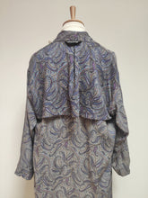 Charger l'image dans la galerie, Pierre Cardin robe de chambre vintage paisley à col châle en laine