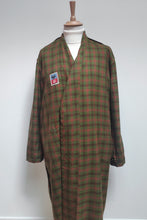 Lade das Bild in den Galerie-Viewer, Neri Torino robe de chambre à carreaux vintage en pure laine 52