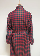 Charger l'image dans la galerie, Marcel Reinhold Paris robe de chambre tartan vintage à col châle en laine Made in France