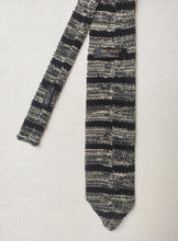 Charger l'image dans la galerie, Cravate vintage noire en maille 100% soie Made in Italy