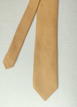 Charger l'image dans la galerie, Christian Dior X Michael Drake cravate orange en cachemire Made in England