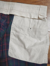 Charger l&#39;image dans la galerie, Façonnable pantalon à pinces vintage à carreaux Made in Italy
