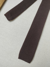 Charger l'image dans la galerie, Tino Cosma cravate tricot marron en coton Made in Italy