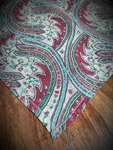 Charger l'image dans la galerie, Liberty of London pochette à motif floral en coton Made in England