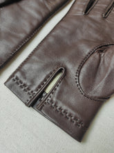Charger l'image dans la galerie, Madelios Paris gants vintage en cuir d'agneau marron brun S