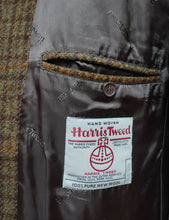 Charger l'image dans la galerie, Harris Tweed X Walbusch blazer vintage en tweed marron 54