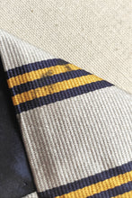 Charger l'image dans la galerie, J. Crew cravate club en soie Made in USA