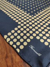 Charger l'image dans la galerie, Façonnable pochette à pois marine 100% soie Made in France