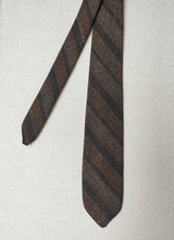Charger l&#39;image dans la galerie, Michelsons of London cravate vintage en pure laine Irish Tweed
