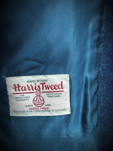 Charger l'image dans la galerie, Blazer Harris Tweed vintage Jodhpur création Galeries Lafayette 46