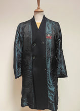 Afbeelding in Gallery-weergave laden, Robertson Cloth X Donati Bologna manteau croisé bleu marine en pure laine M