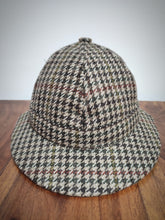 Charger l'image dans la galerie, Chapeau ghillie pied de poule 100% laine vierge 55