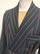 Charger l'image dans la galerie, Neri del Ponte robe de chambre vintage à col châle en laine Made in Italy L