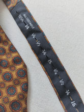 Charger l'image dans la galerie, Brooks Brothers noeud papillon jaune moutarde en soie Made in USA